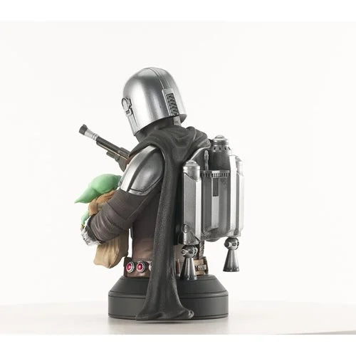Star Wars: Mandalorian with Grogu 1:6 Scale Mini-Bust - PX